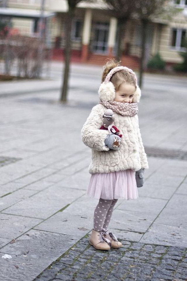 أفكار لتنسيق ملابس أطفالك الشتوية بأناقة