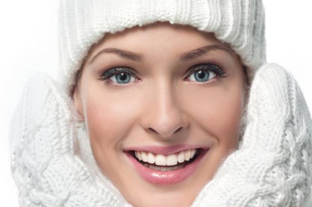 دكتورة تجميل: 6 نصائح للحفاظ علي بشرتك في الشتاء