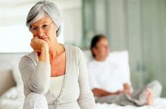 العلاج الهرموني لدى النساء يزيد خطر الاصابة بالزهايمر 