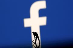 فيسبوك يكشف عن خطة جديدة تضمن التشفير الكامل لحماية خصوصية المشتركين